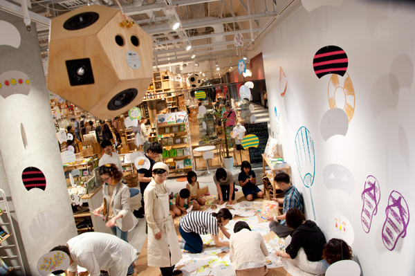 -報告- 6/8〜9 無印良品 グランフロント大阪 “Open MUJI”「世界でひとつのうちわをつくろう」ワークショップ