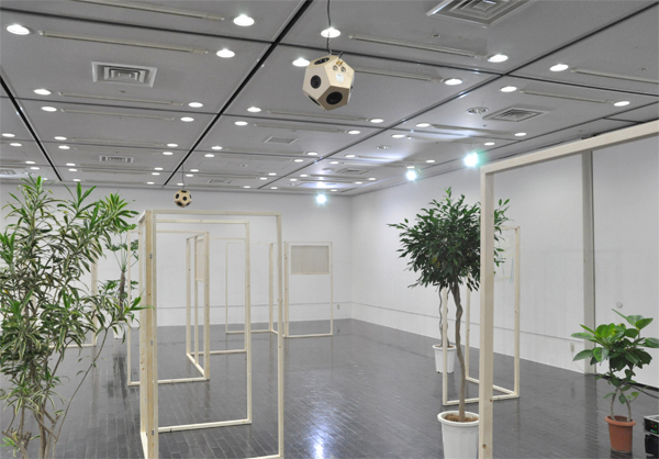 -報告-  Exhibition as media 2013 蓮沼執太展「音的→神戸|soundlike 2」＠神戸アートビレッジセンター/KAVC
